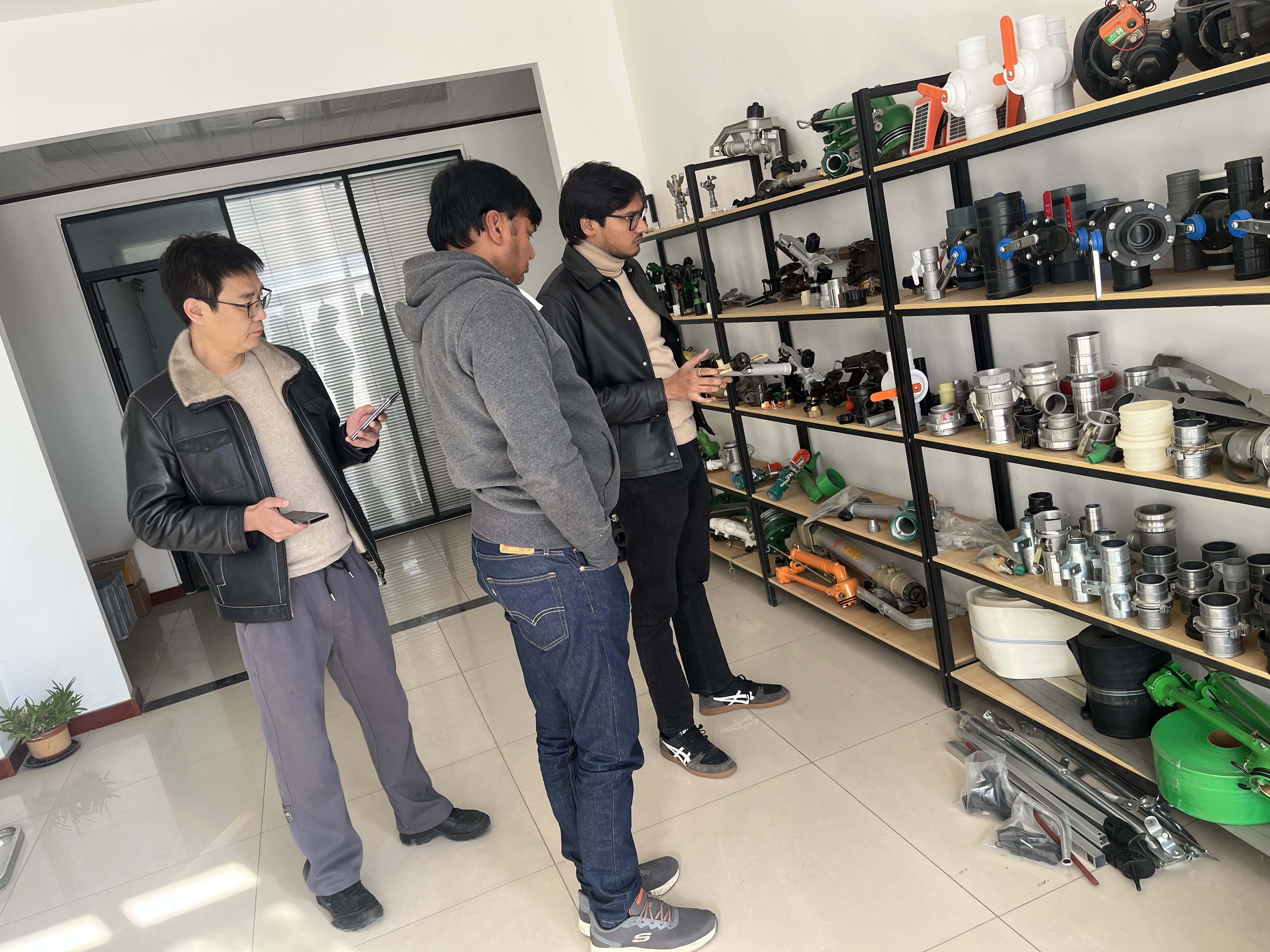 甘孜NS40 涡轮喷枪获客户青睐 洽谈批量合作